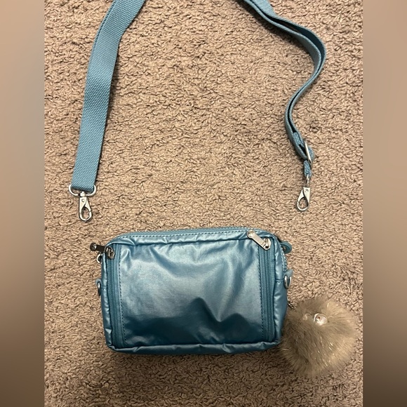 Kipling Merryl U 2-in-1 Convertible, Lightweight Mini, Crossbody Bag NWOT - Picture 4 of 7